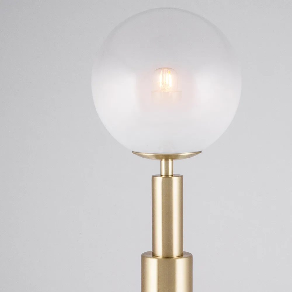 Astro 15 bordslampa, krom Globen Lighting