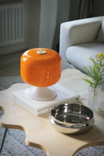 Bullen 25 bordslampa - Orange - Globen Lighting