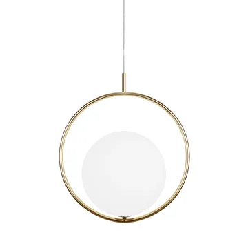 Saint taklampa - mässing - Globen Lighting