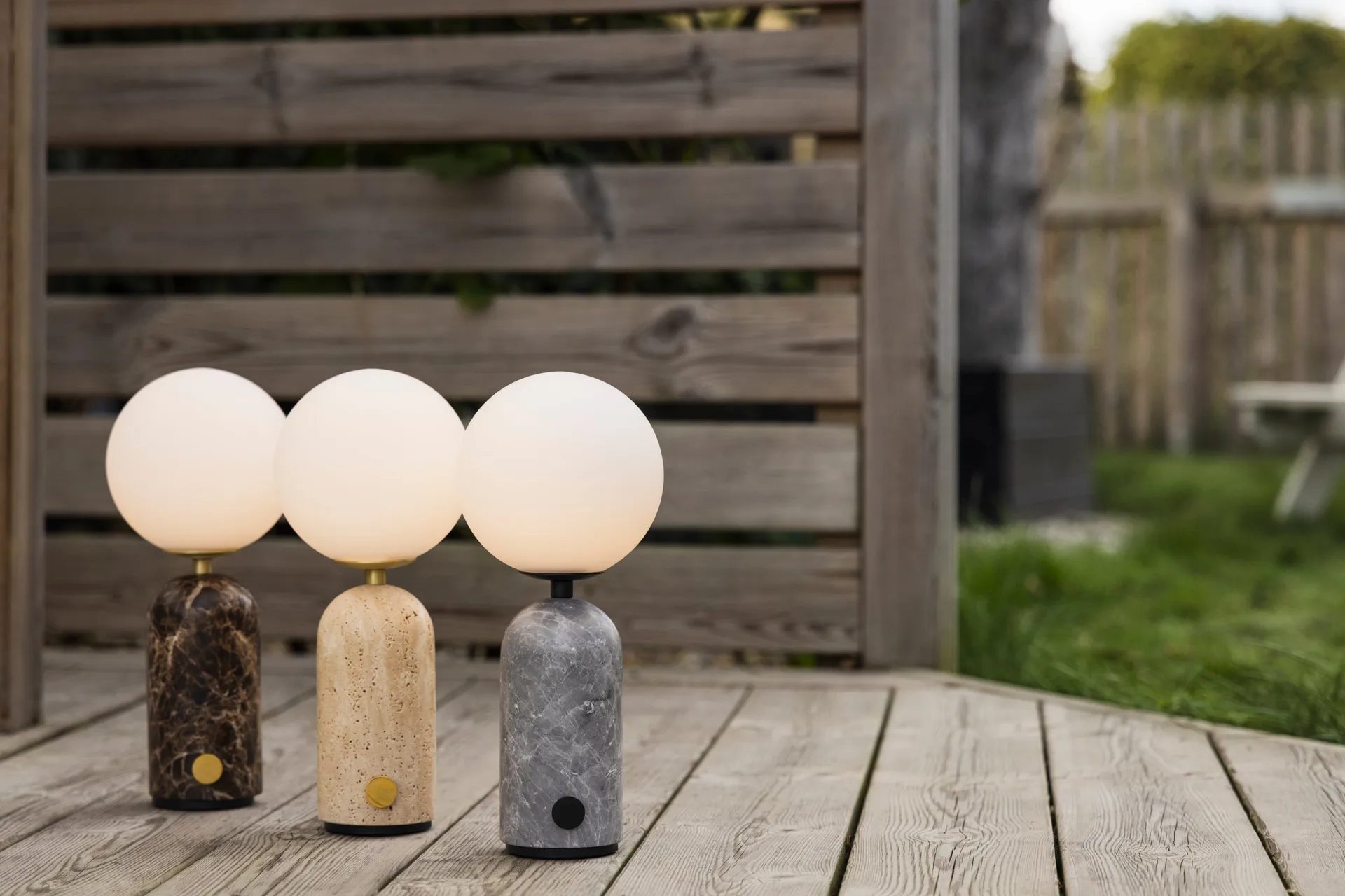 Torrano bordslampa portabel, Brun marmor, 27,5 cm Globen Lighting