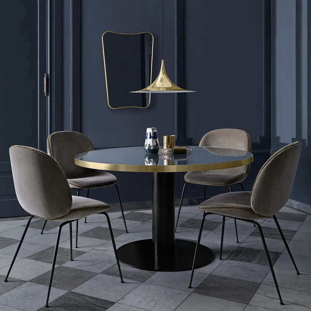 Gubi 2.0 matbord, marble green, ø110, svart stativ GUBI