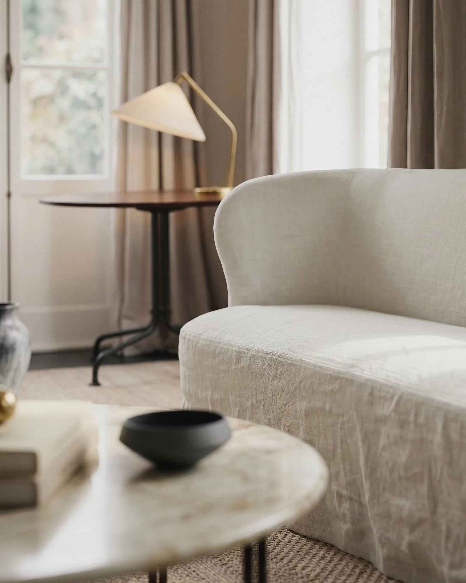 Stay Slipcover soffa, Linen Flax 0024, 150x70 cm, 2-sits GUBI