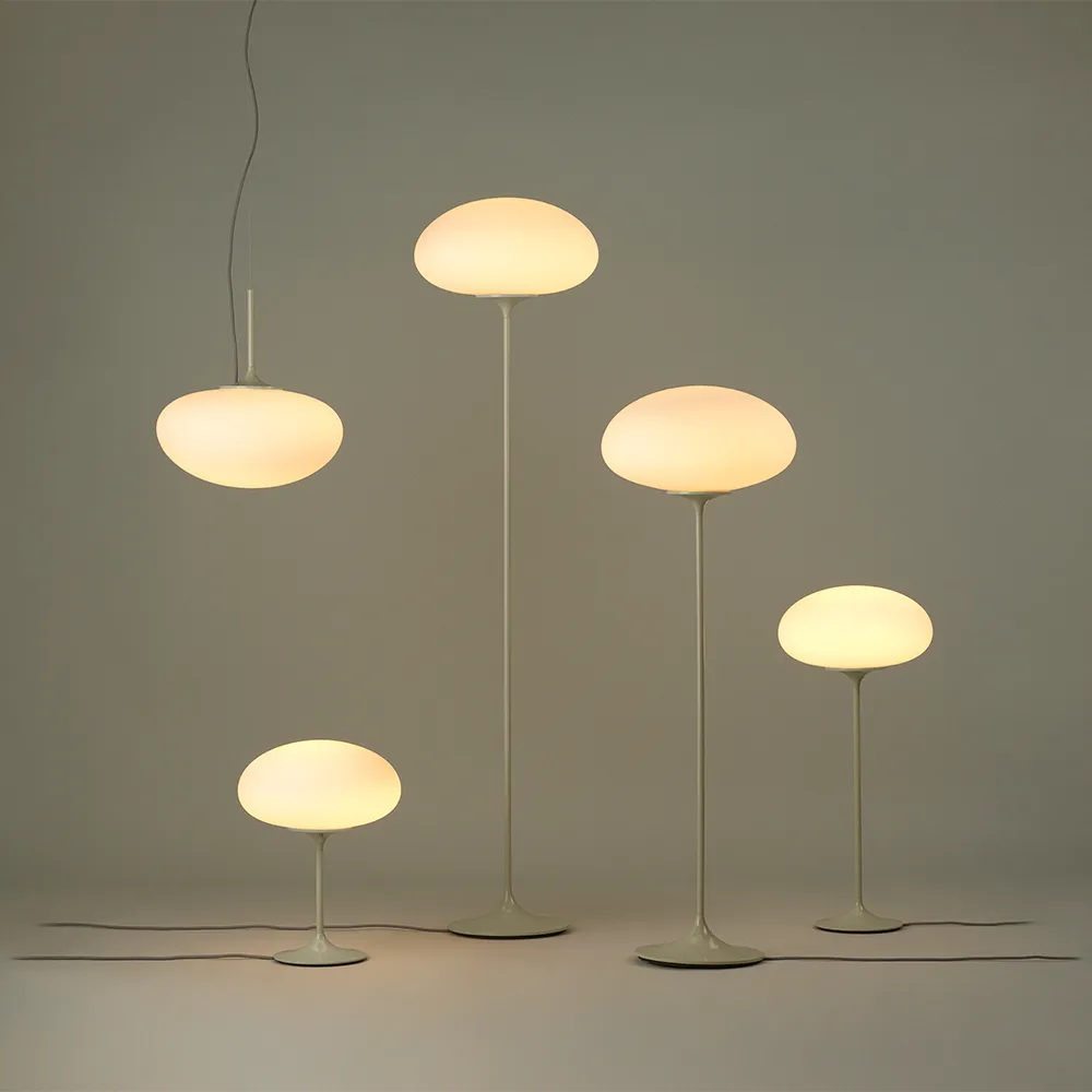 Stemlite bordslampa, Black chrome, 42 cm GUBI