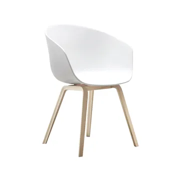 About a Chair 22 stol - White, såpade ekben - HAY