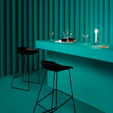 About a Stool 38 barstol - black, low, svart stativ - HAY