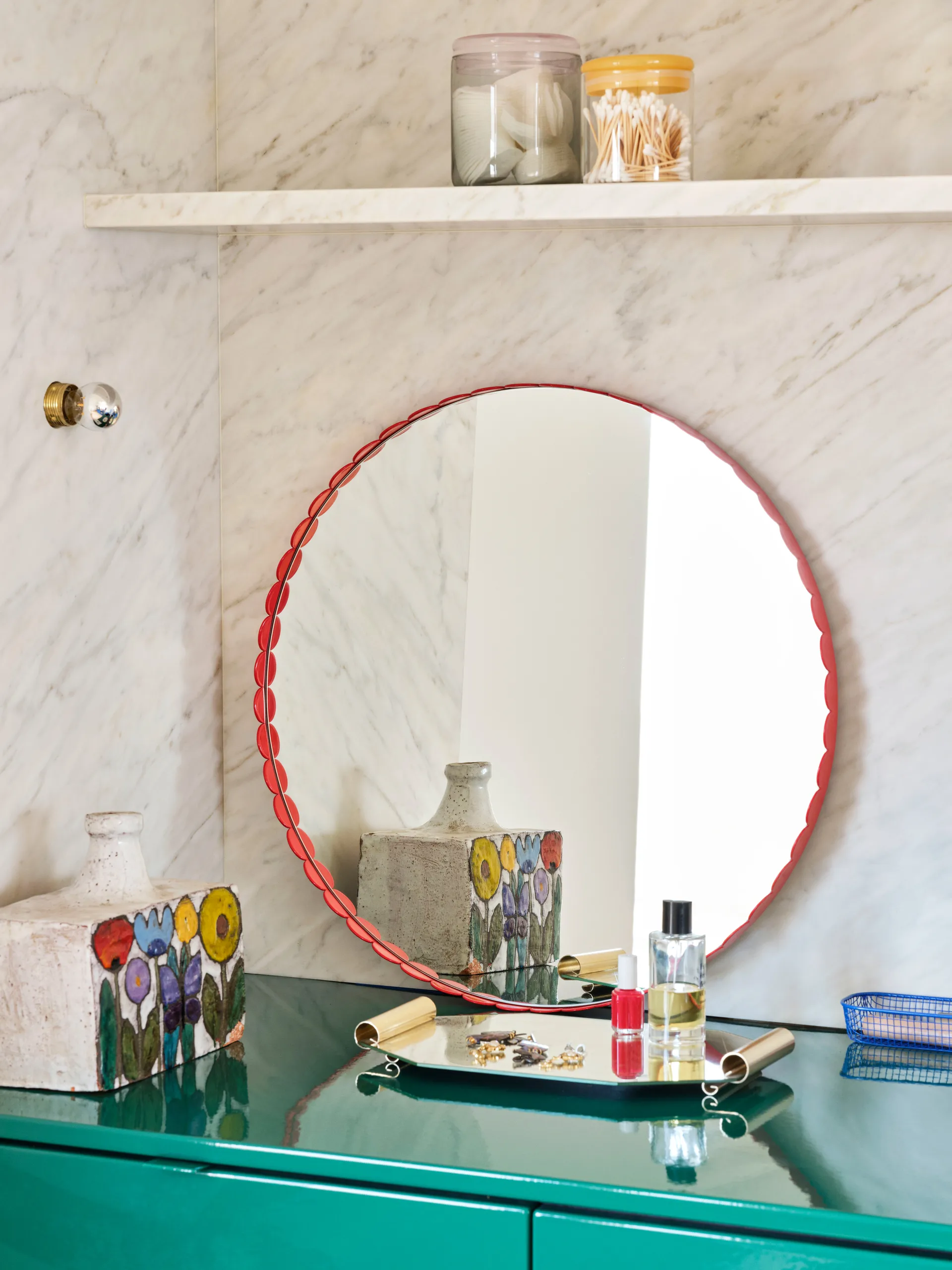 Arcs Mirror spegel Ø60 cm, Red HAY