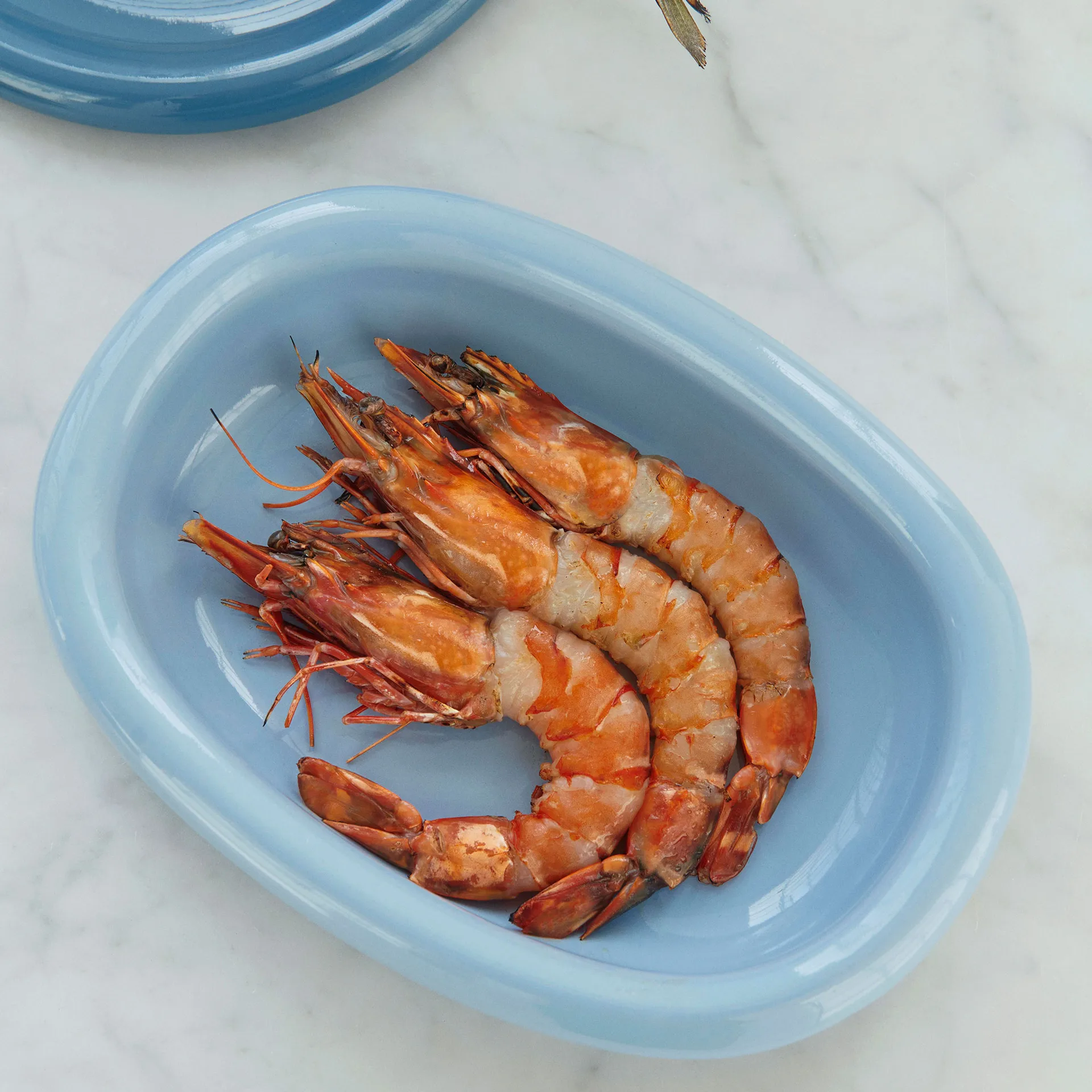Barro ovalt serveringsfat, Light blue, small 20x27,5 cm HAY