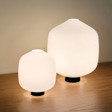 Buoy bordslampa Ø30 cm - Opal glass-soft black - HAY