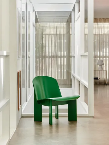 Chisel lounge chair - Lush green lackad bok - HAY