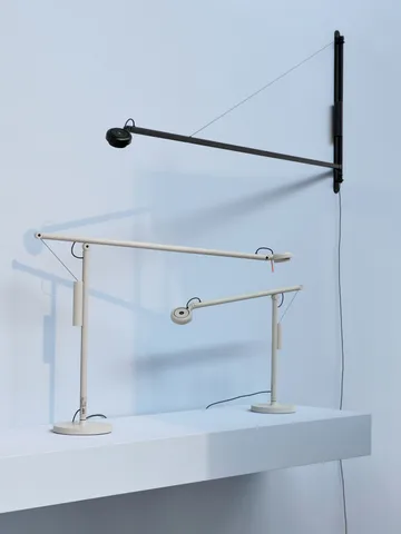 Fifty-Fifty bordslampa - Ash grey - HAY