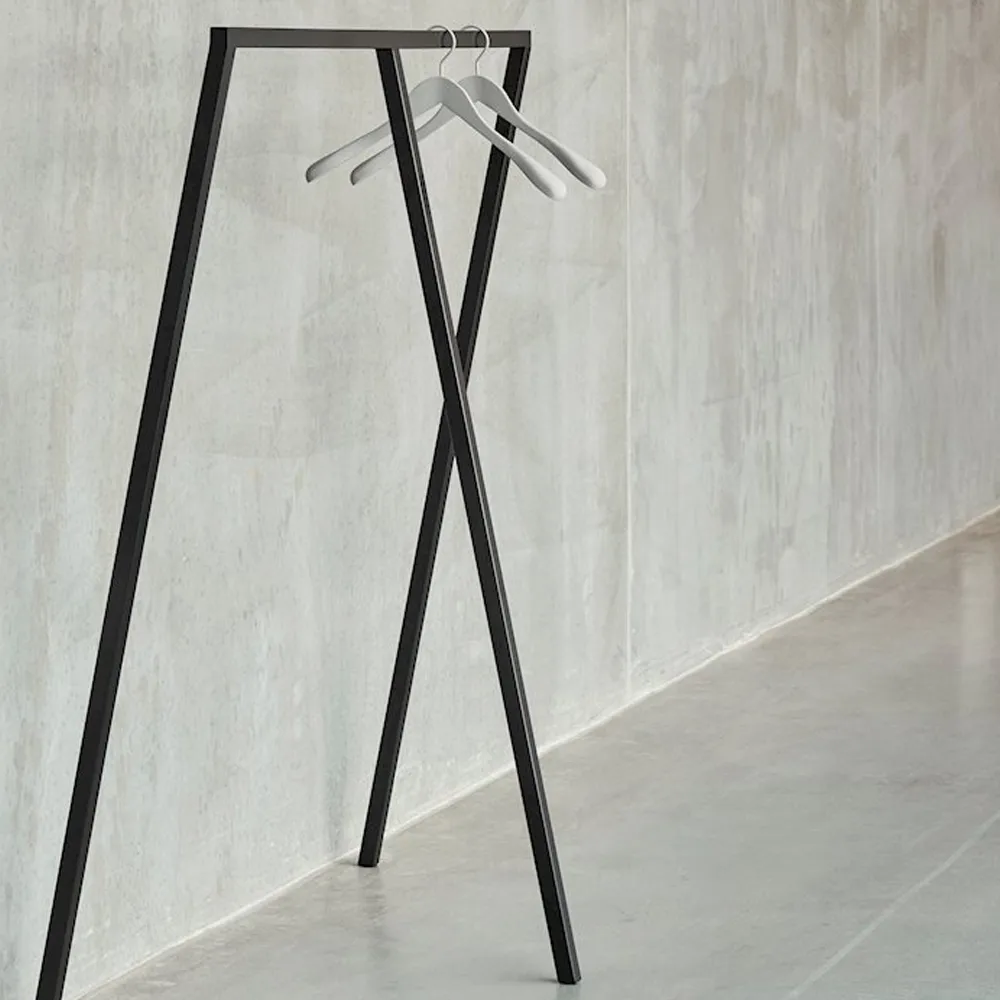 Loop Stand Wardrobe klädhängare, Black HAY