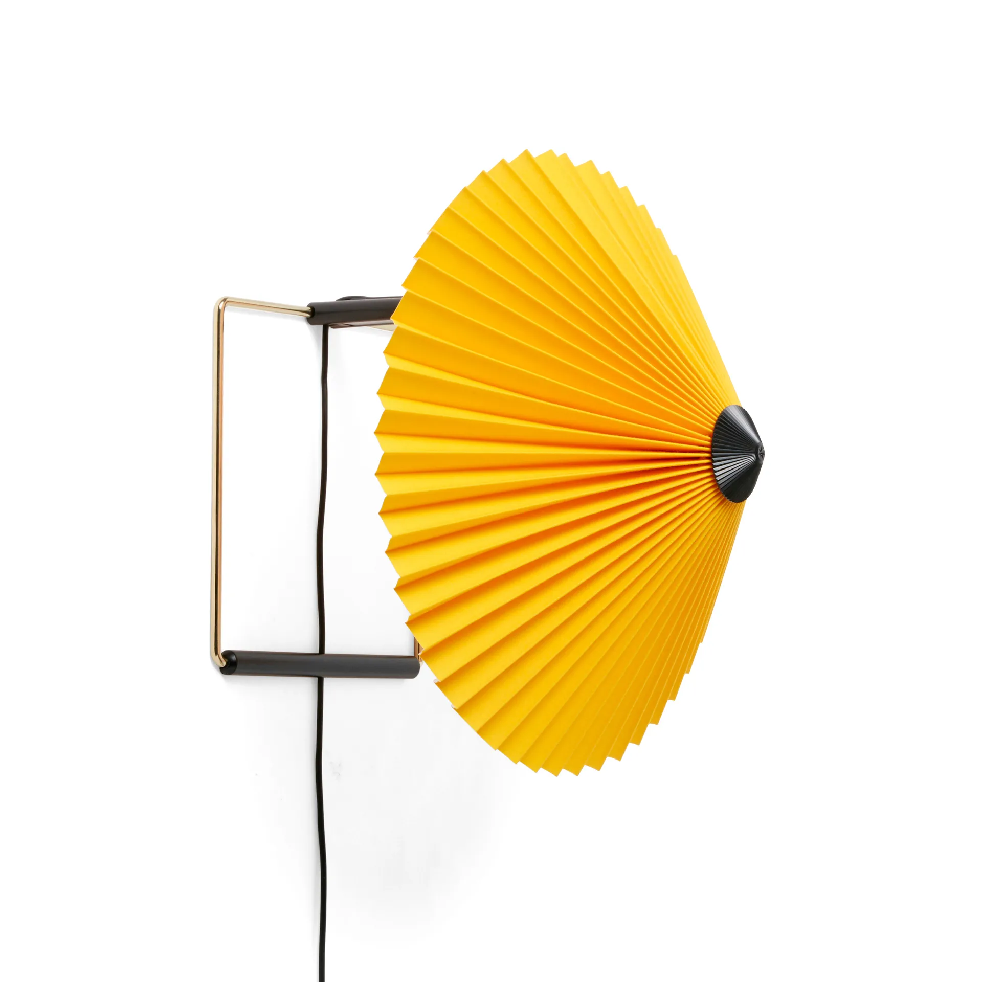 Matin wall vägglampa Ø30 cm, Yellow shade HAY