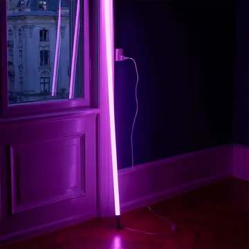Neon Tube lysrörslampa 150 cm - pink - HAY