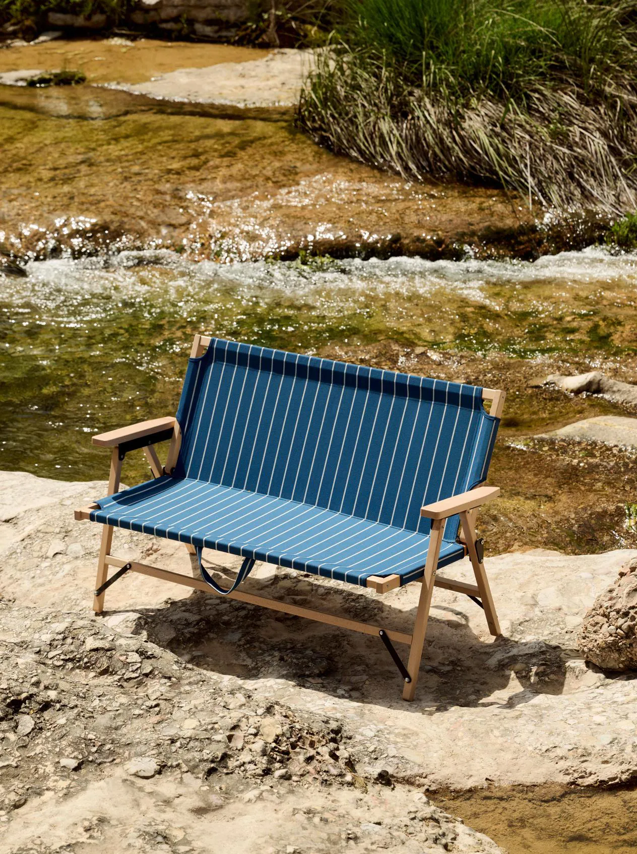 Outdoor Market soffa ihopfällbar, Blue-beige, 2-sits HAY