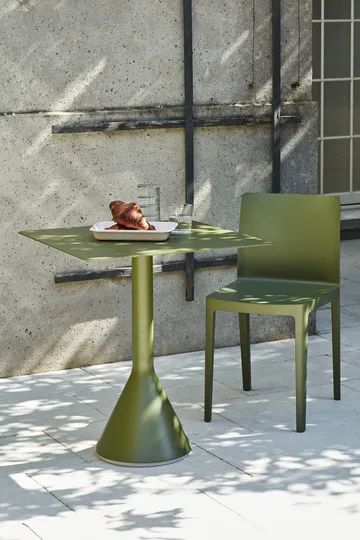 Palissade Cone kvadratiskt cafébord 65x65 cm - Olive - HAY