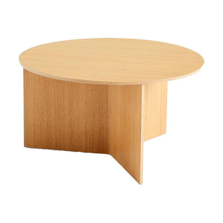 Slit soffbord Ø65 cm - Lacquered oak - HAY
