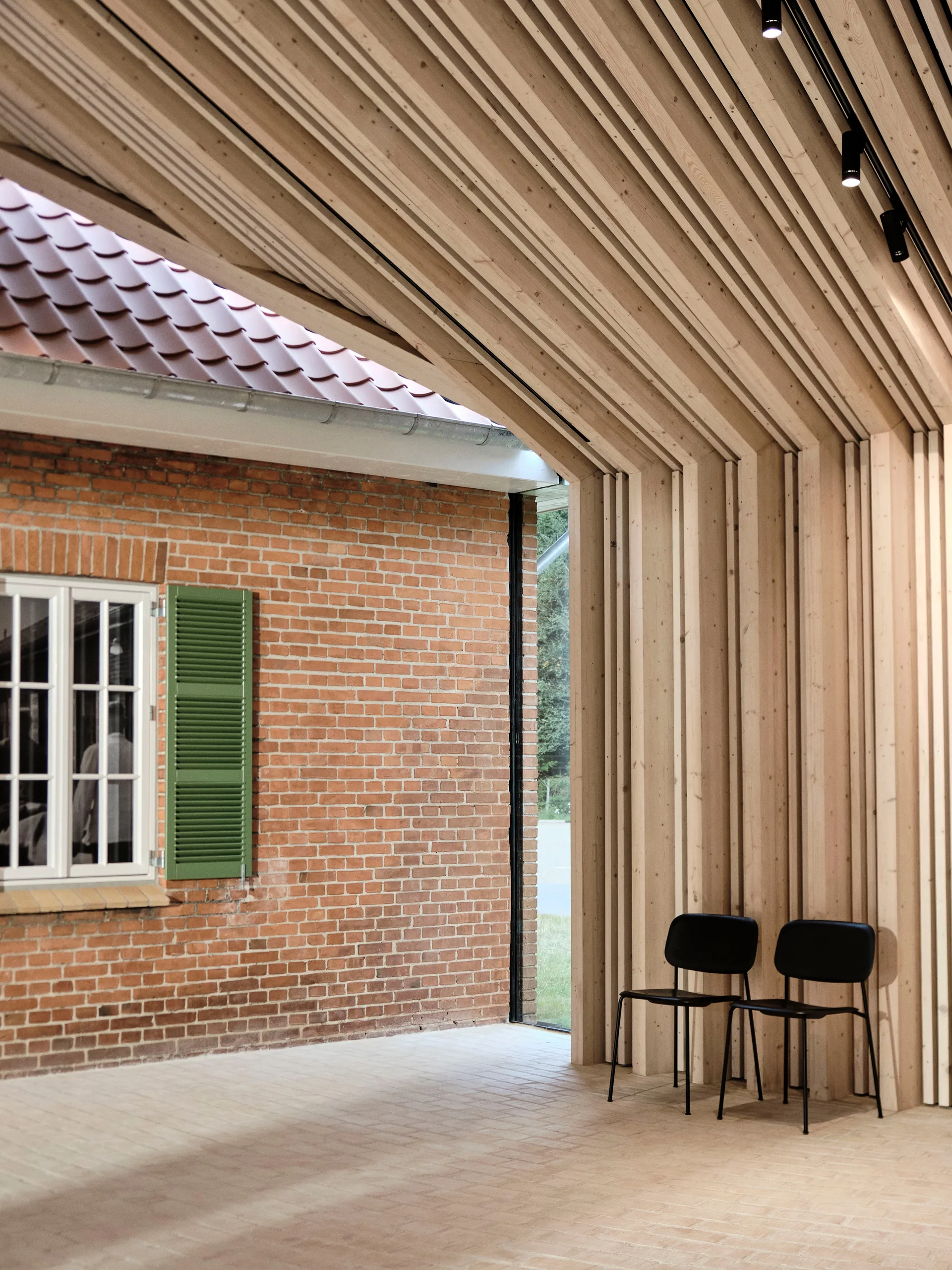 Soft Edge 40 stol, Black oak-svart stålstativ, 6-pack HAY
