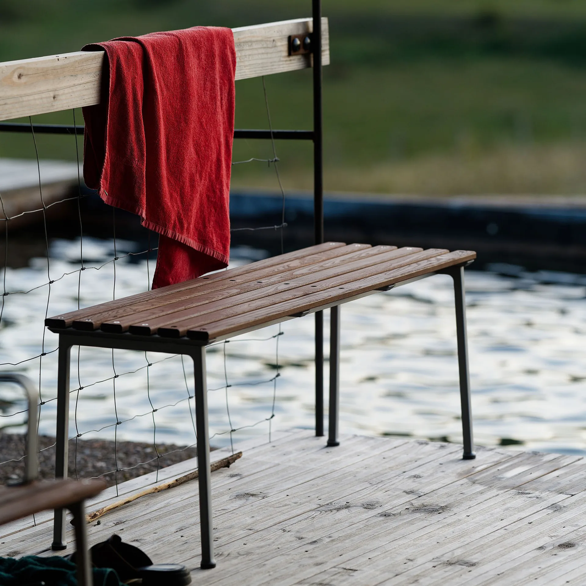Traverse Bench 114 bänk, Oljad ask HAY