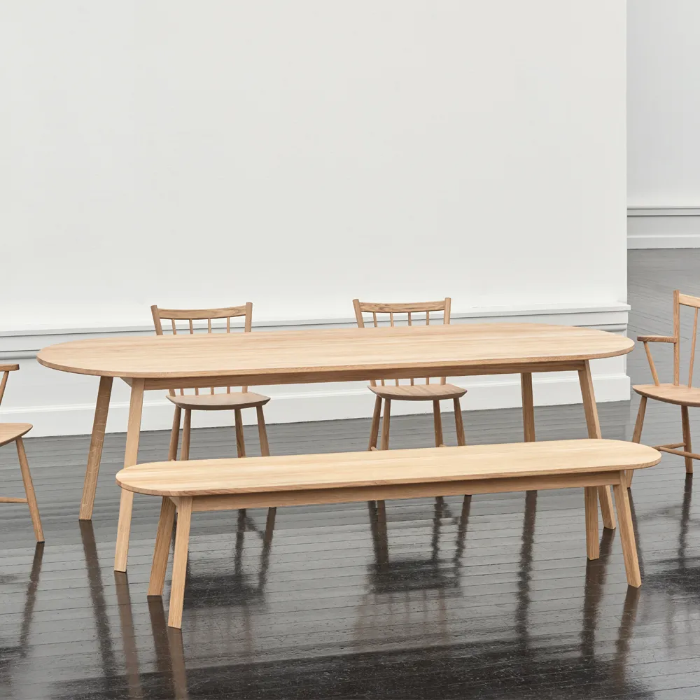 Triangle Leg matbord, ek lack, 200x85 cm HAY