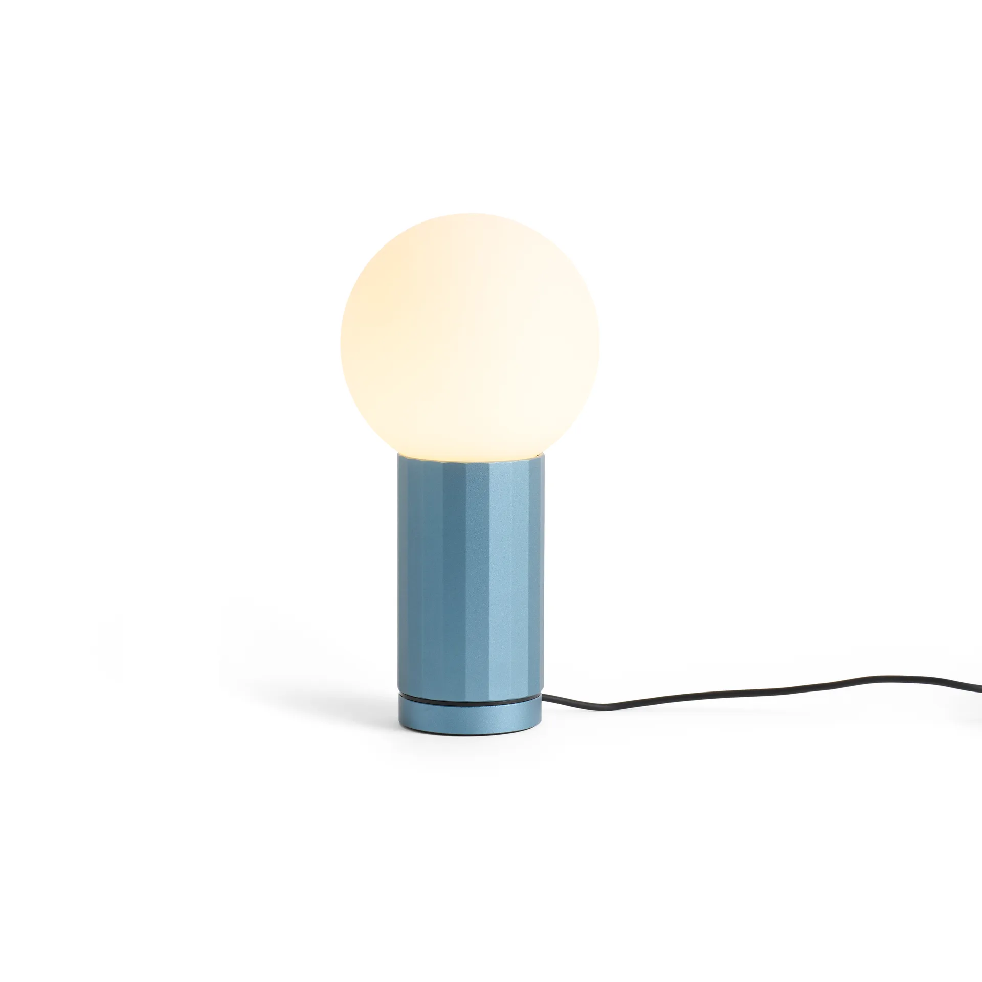 Turn On bordslampa G9, Blue HAY