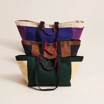 Weekend Bag Organic väska S - Electric blue multi - HAY