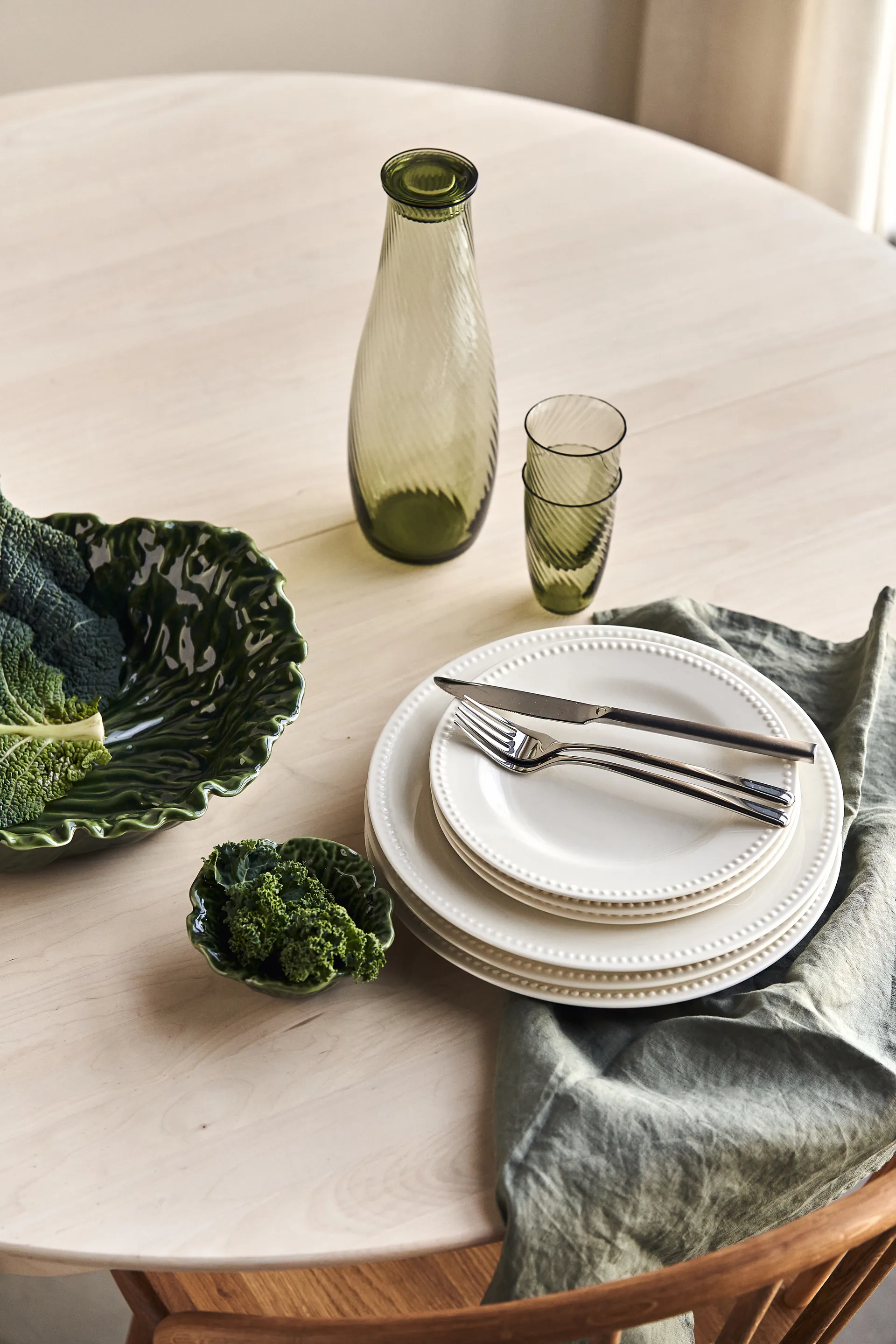 Essence & Dots startset middag 32 delar - Cremevit Iittala