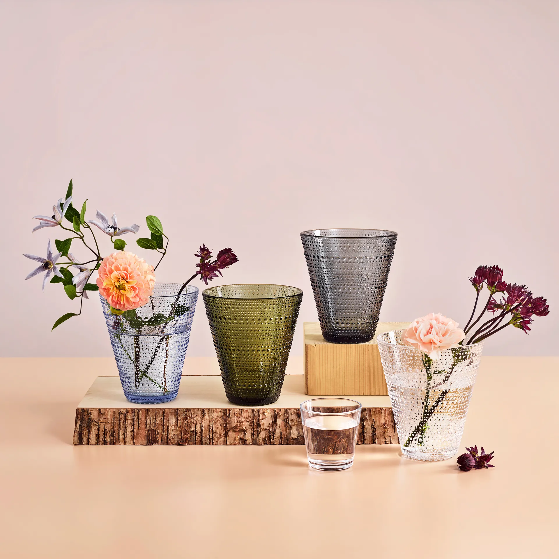 Kastehelmi vas, grå Iittala