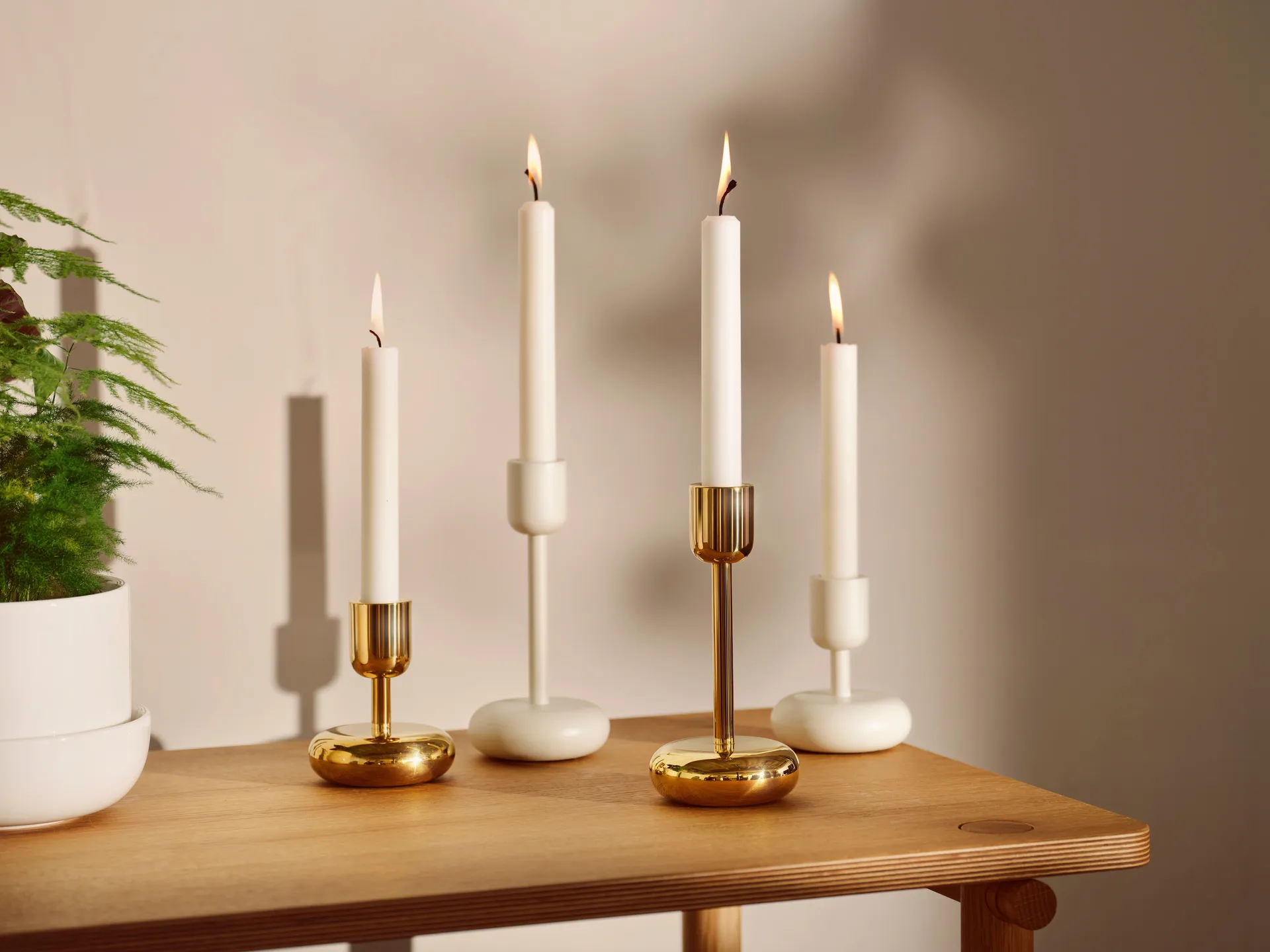 Nappula ljusstake mässing, liten 107 mm Iittala