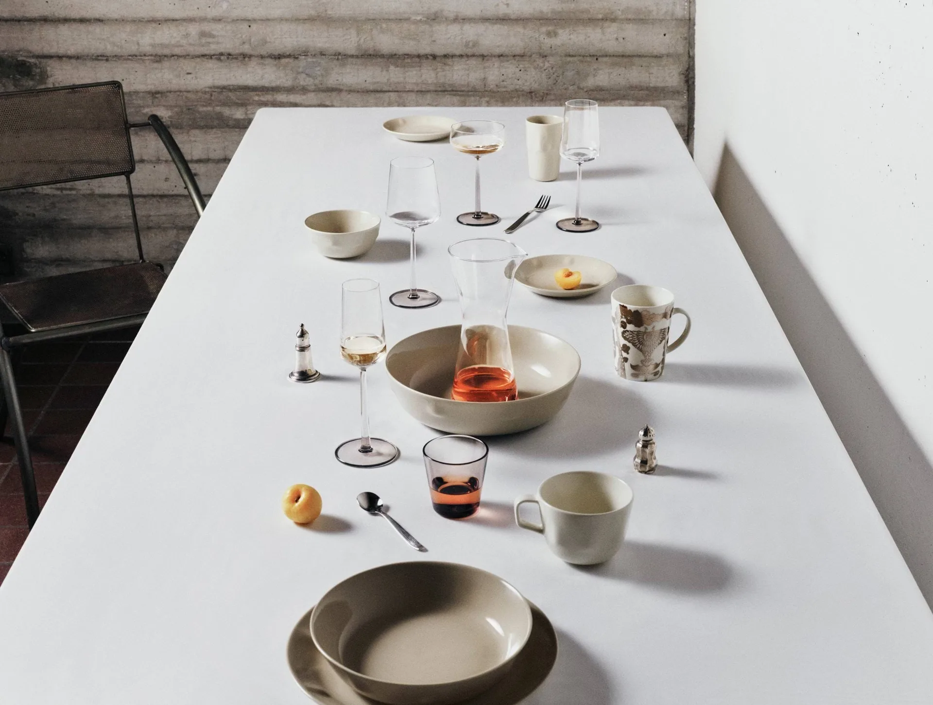 Solare djup tallrik Ø22 cm, Sand Iittala