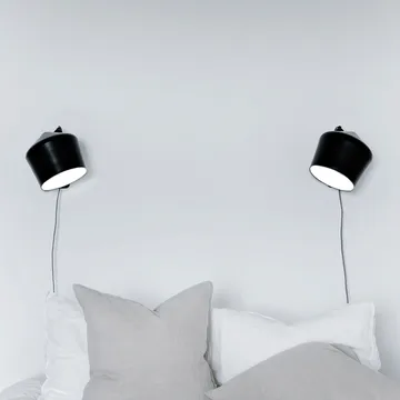 Pasila vägglampa - Svart - Innolux