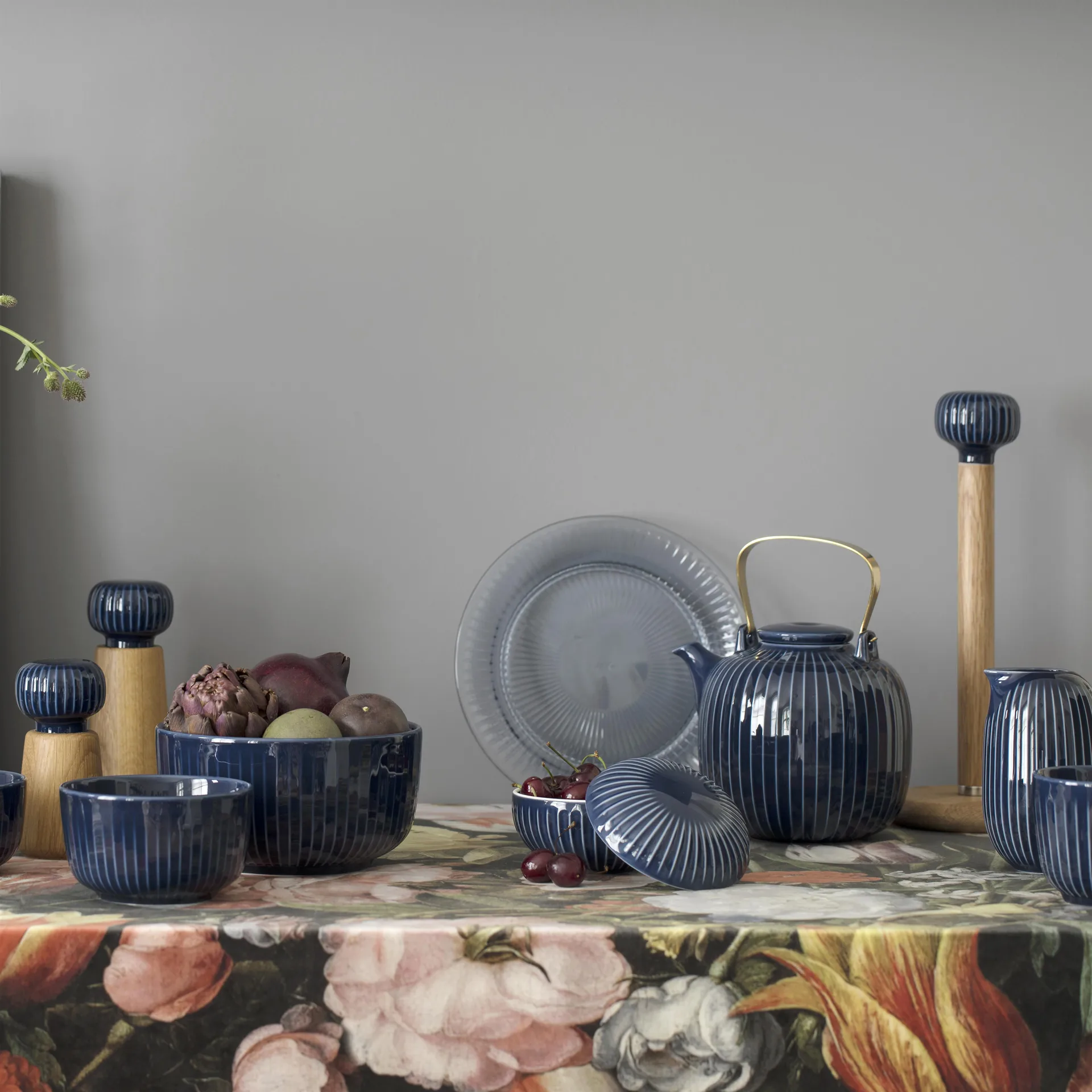 Hammershøi köksrullehållare, indigo Kähler