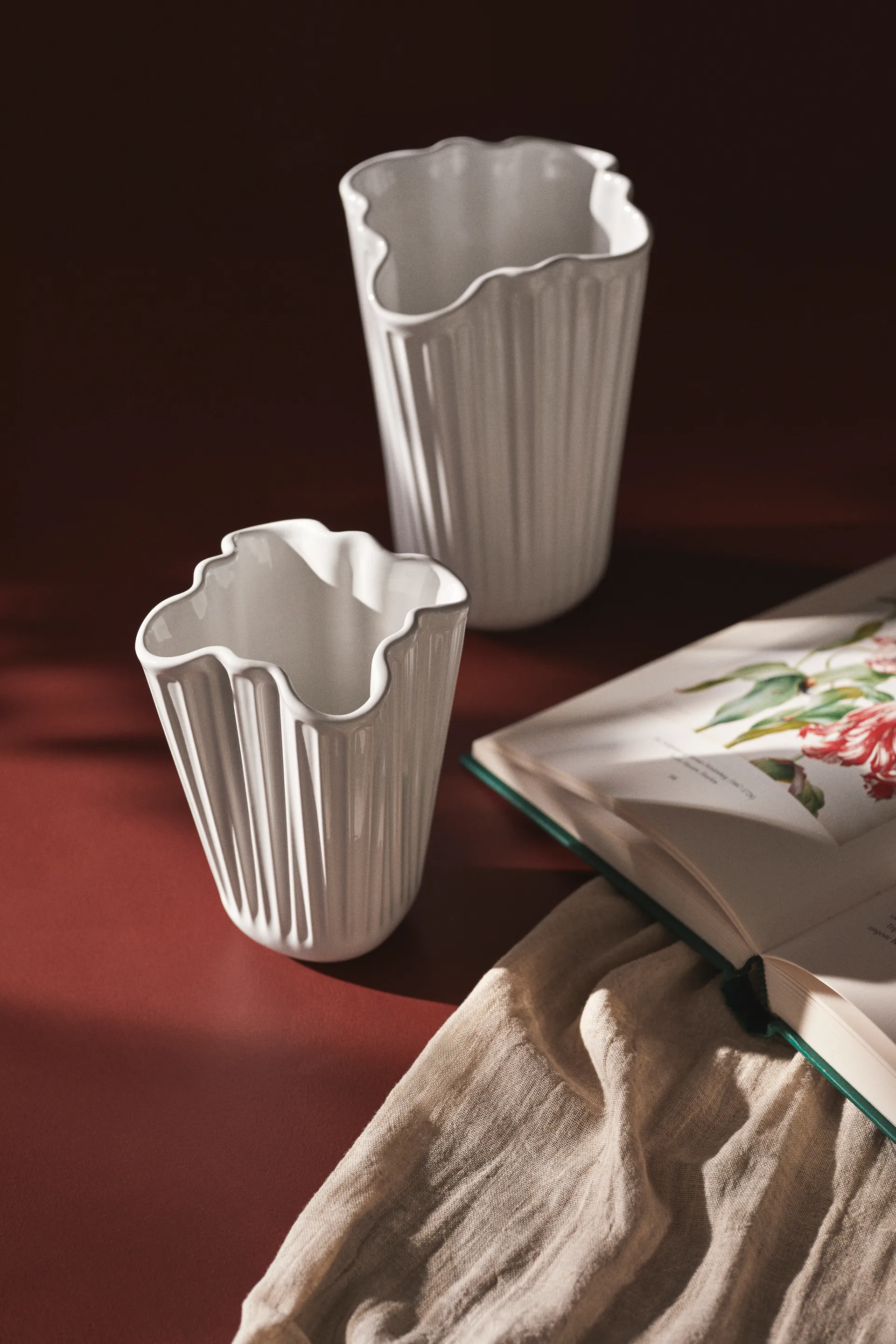 Hammershøi vas unfold, Vit, 20,5 cm Kähler