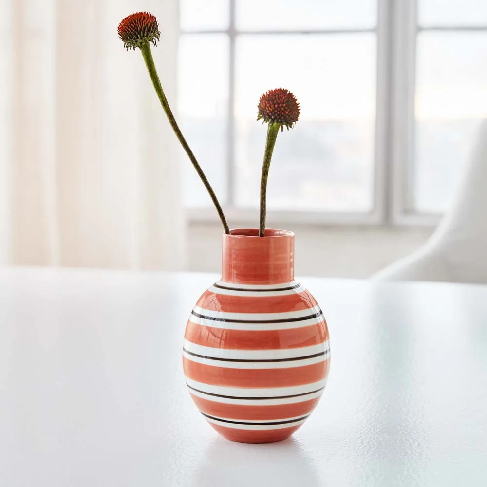 Omaggio Nuovo Vas, terracotta, h14,5 cm Kähler