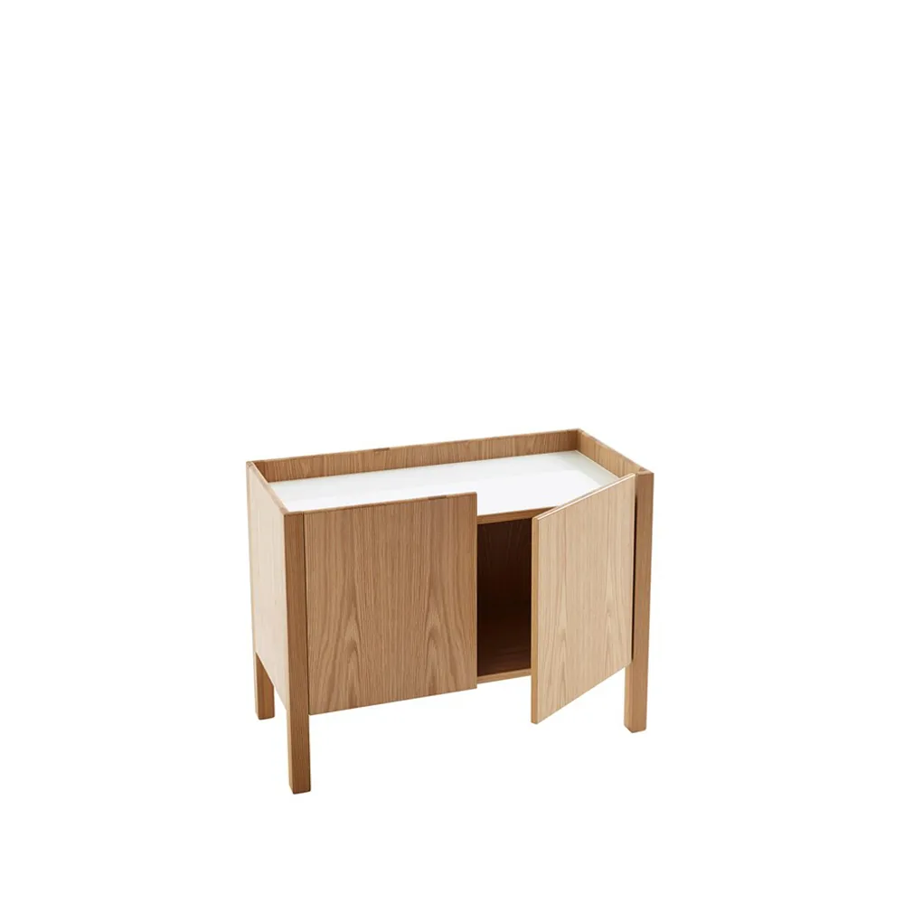 Upper sideboard, Ek krökskiva vitt glas 63,5x84 Karl Andersson & Söner