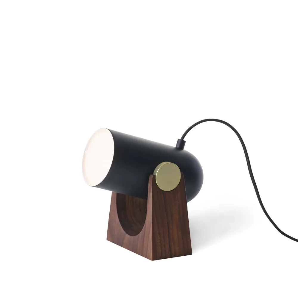 Carronade bordslampa, Svart/valnöt-aluminium/mässing Le Klint