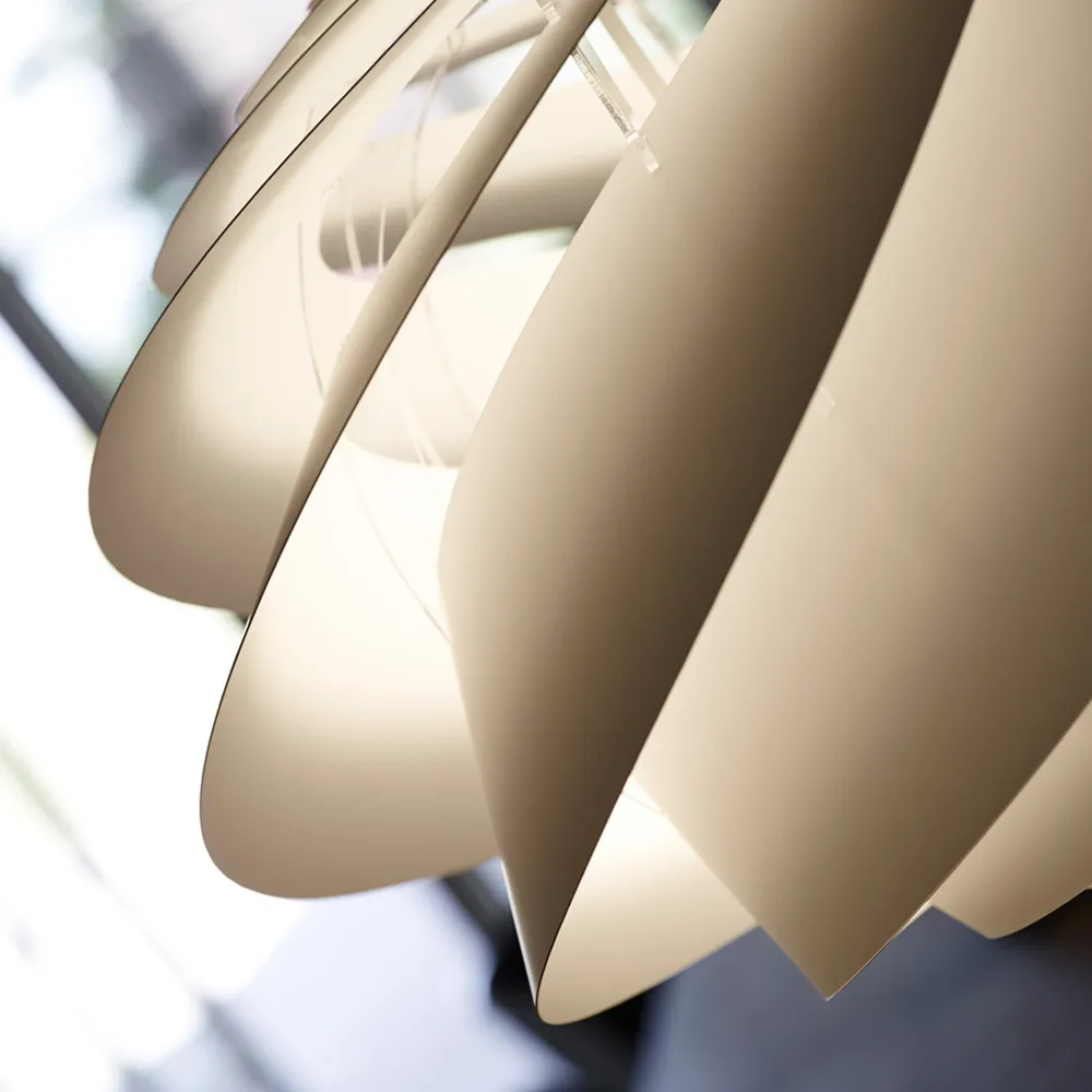 Swirl 3S pendel, koppar, metallic, vit insida Le Klint
