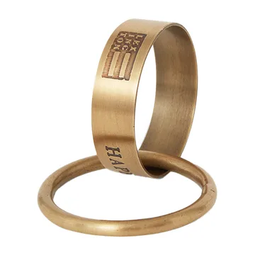 Happy Holidays Brass servettring Ø4 cm - Gold - Lexington