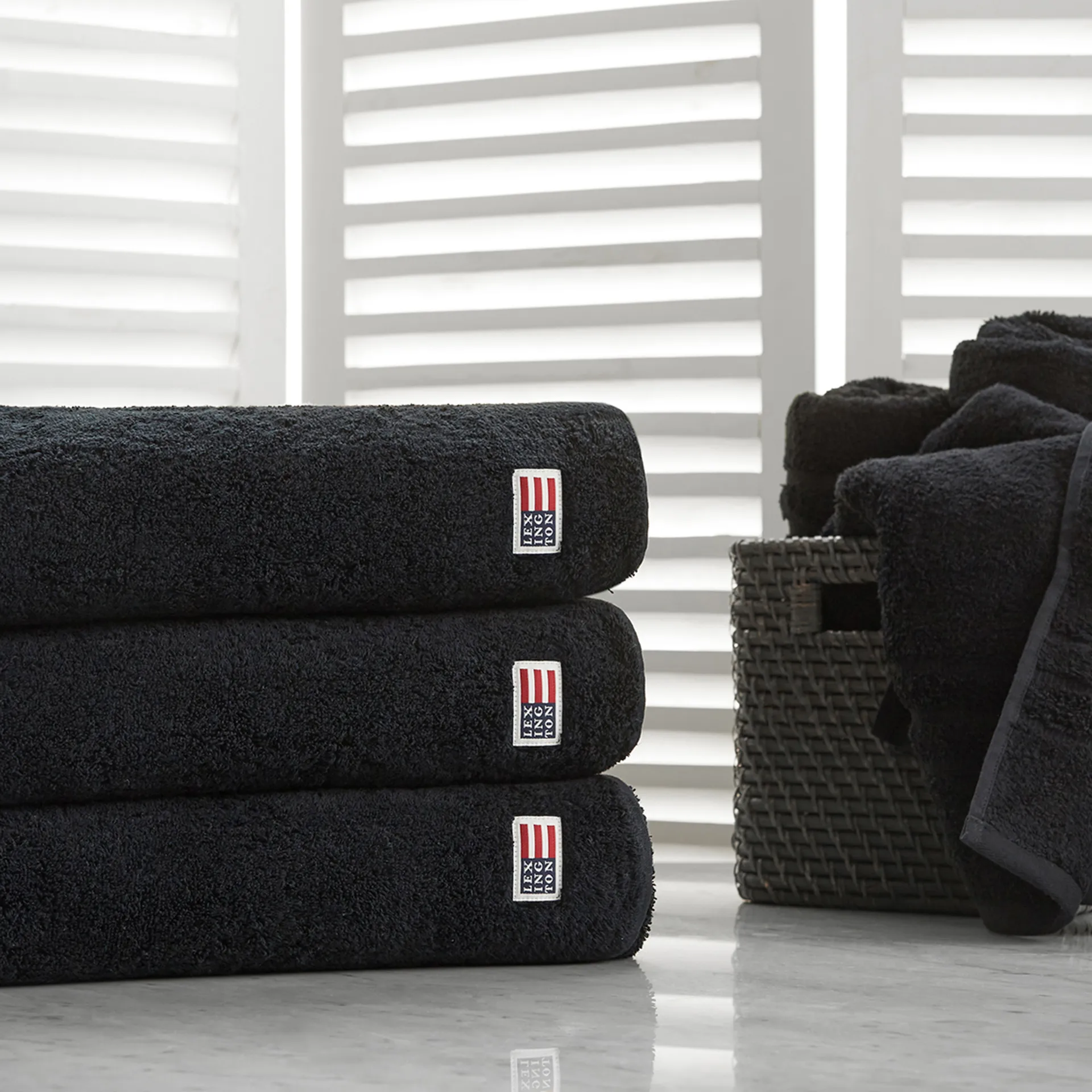 Icons Original badhandduk 70x130 cm, Black Lexington