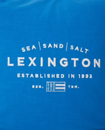 Sea Sand Salt Logo Embroidered kuddfodral 50x50 cm - Blå-vit - Lexington