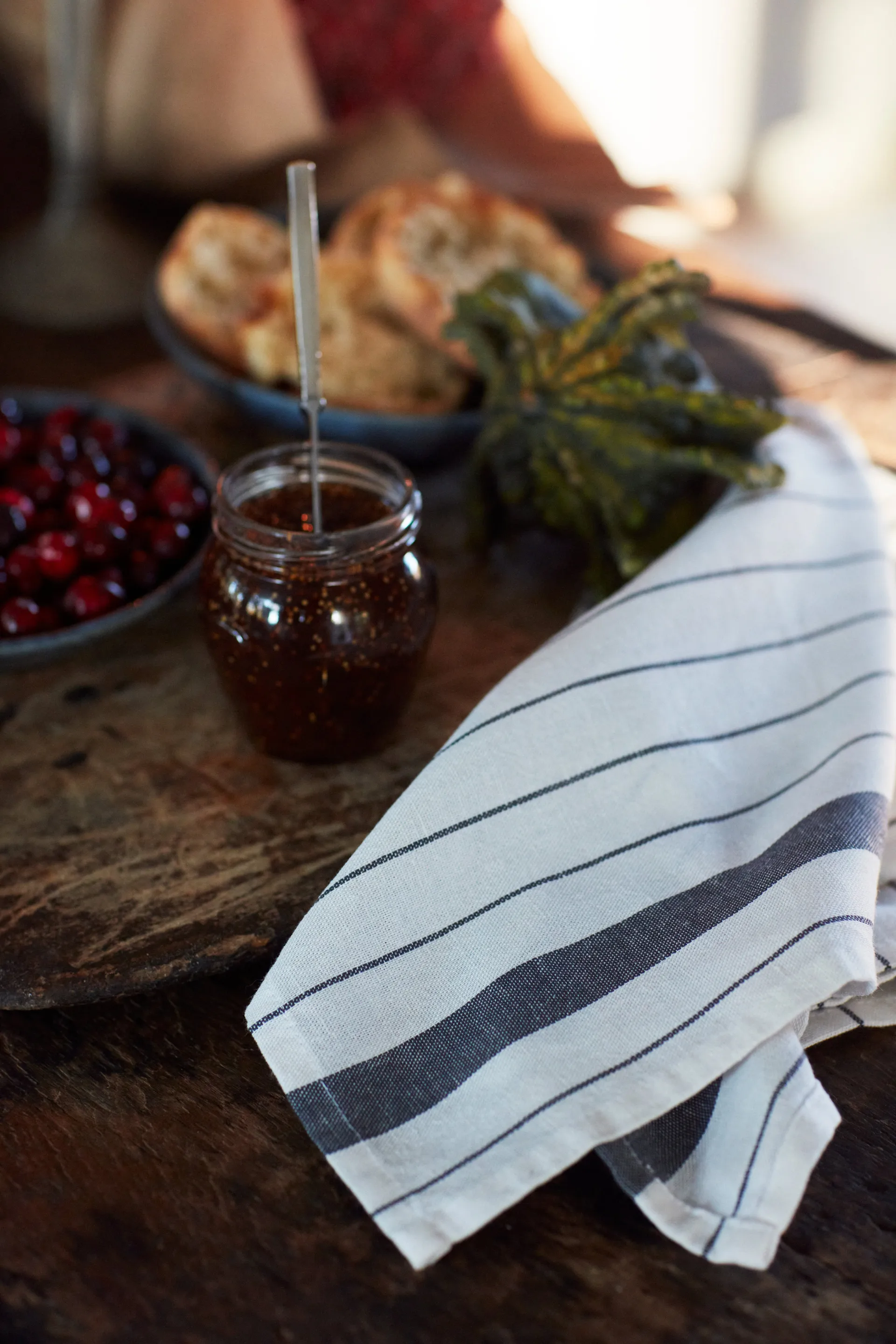 Striped Cotton Linen kökshandduk 50x70 cm, White Lexington