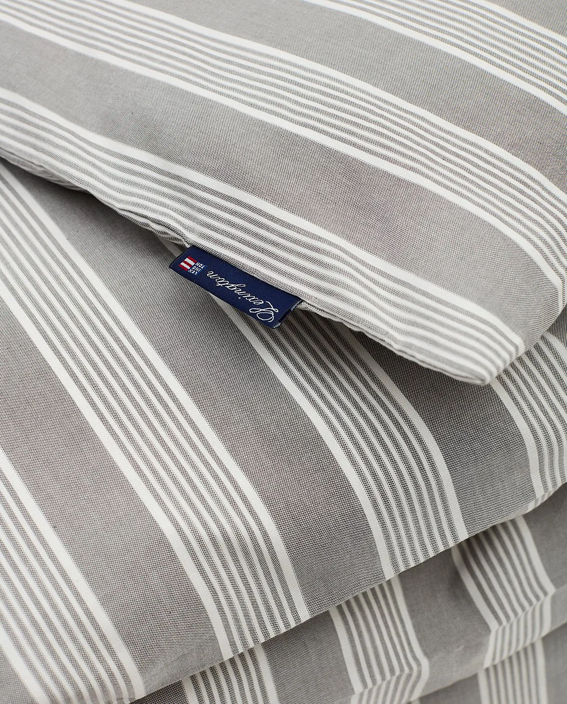 Striped lyocell och bomulls påslakan 220x220 cm, Gray/Off White Lexington