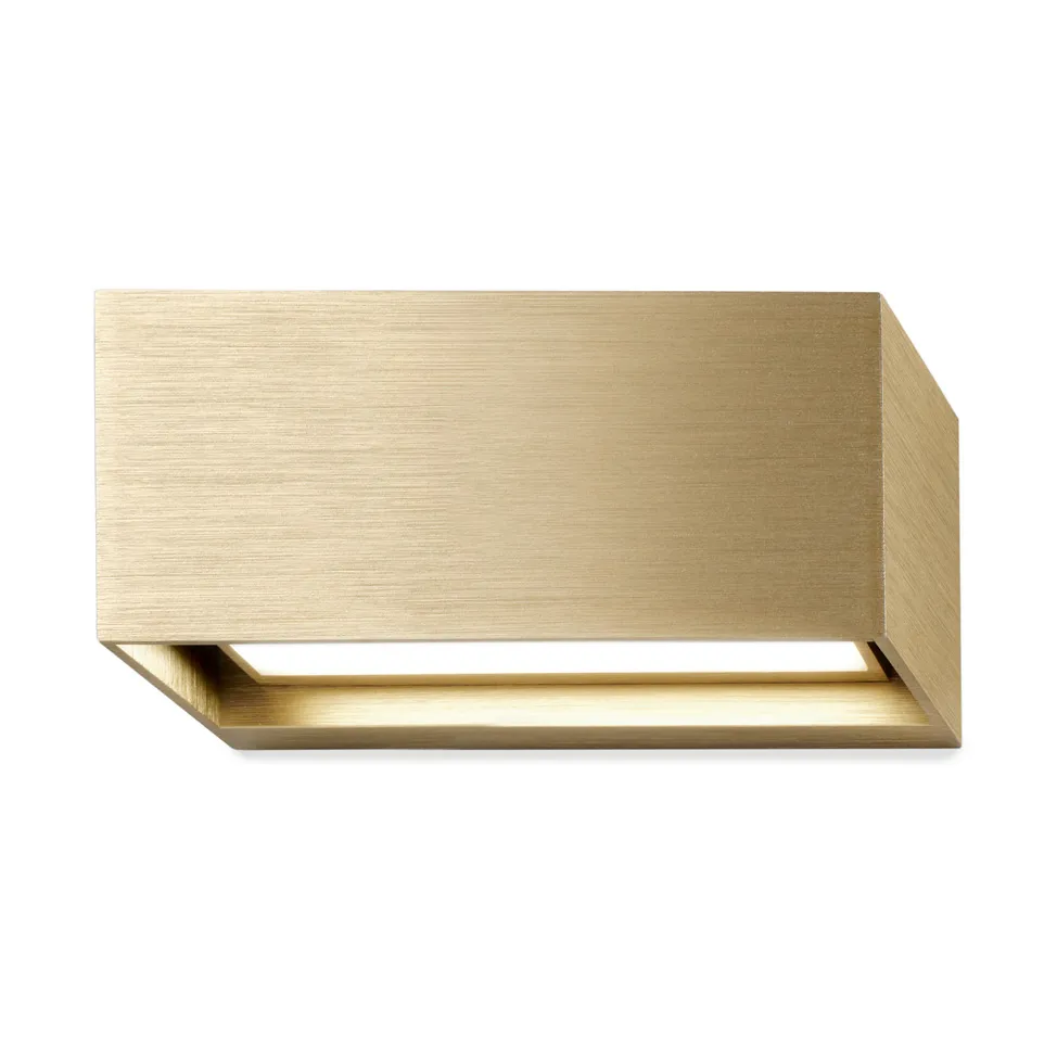 Linea W1 vägglampa switch tune, Brass 7x15 cm Light-Point