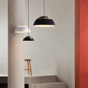 AJ Royal pendel Ø50 cm - Svart - Louis Poulsen