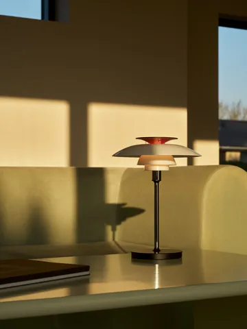 PH 80 portabel bordslampa - Vit opal, krompläterad - Louis Poulsen