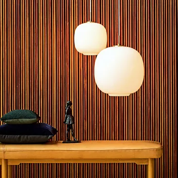VL45 Radiohus LED stor pendel - Brass-white opal glass - Louis Poulsen