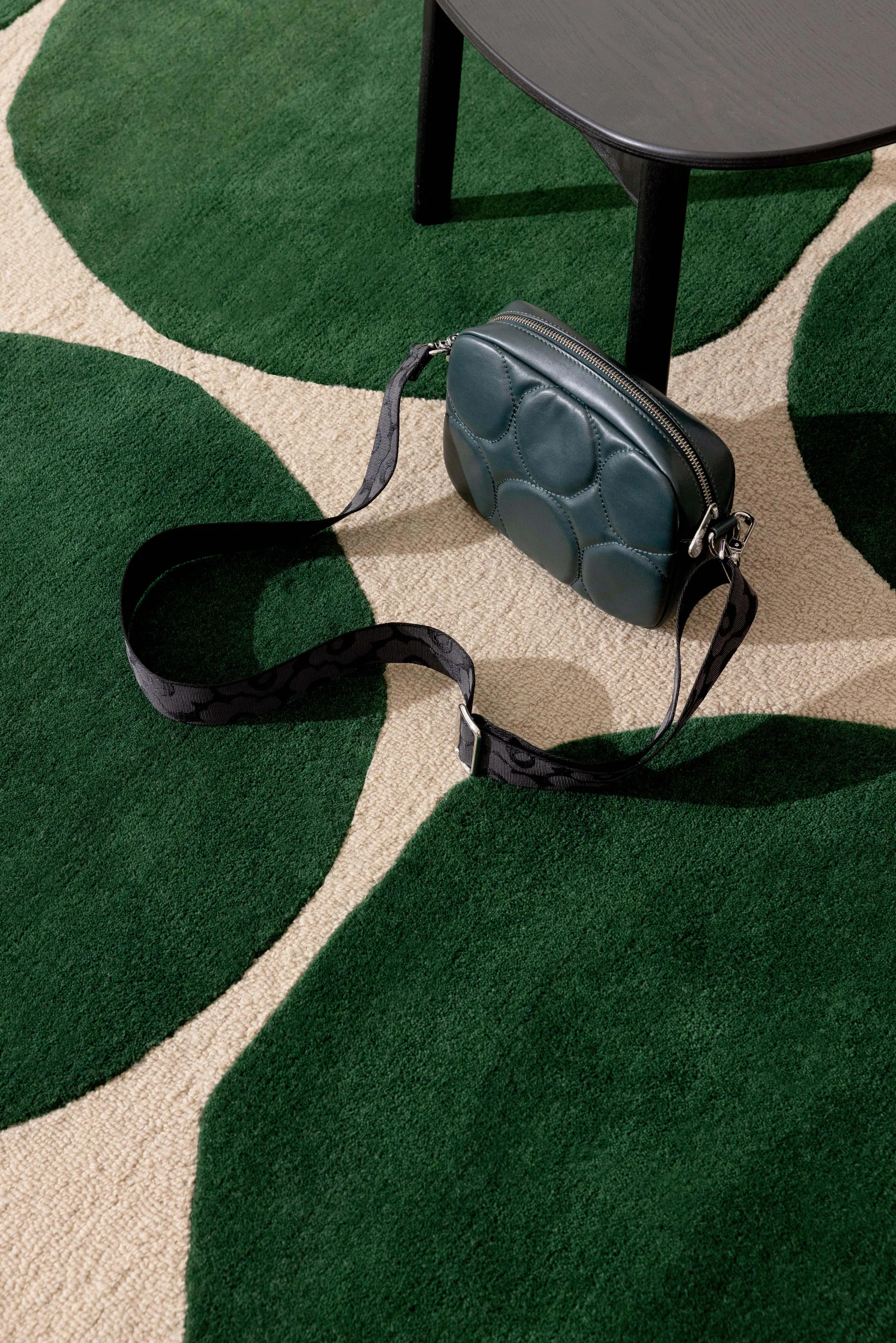Isot Kivet ullmatta, Green, 250x350 cm Marimekko