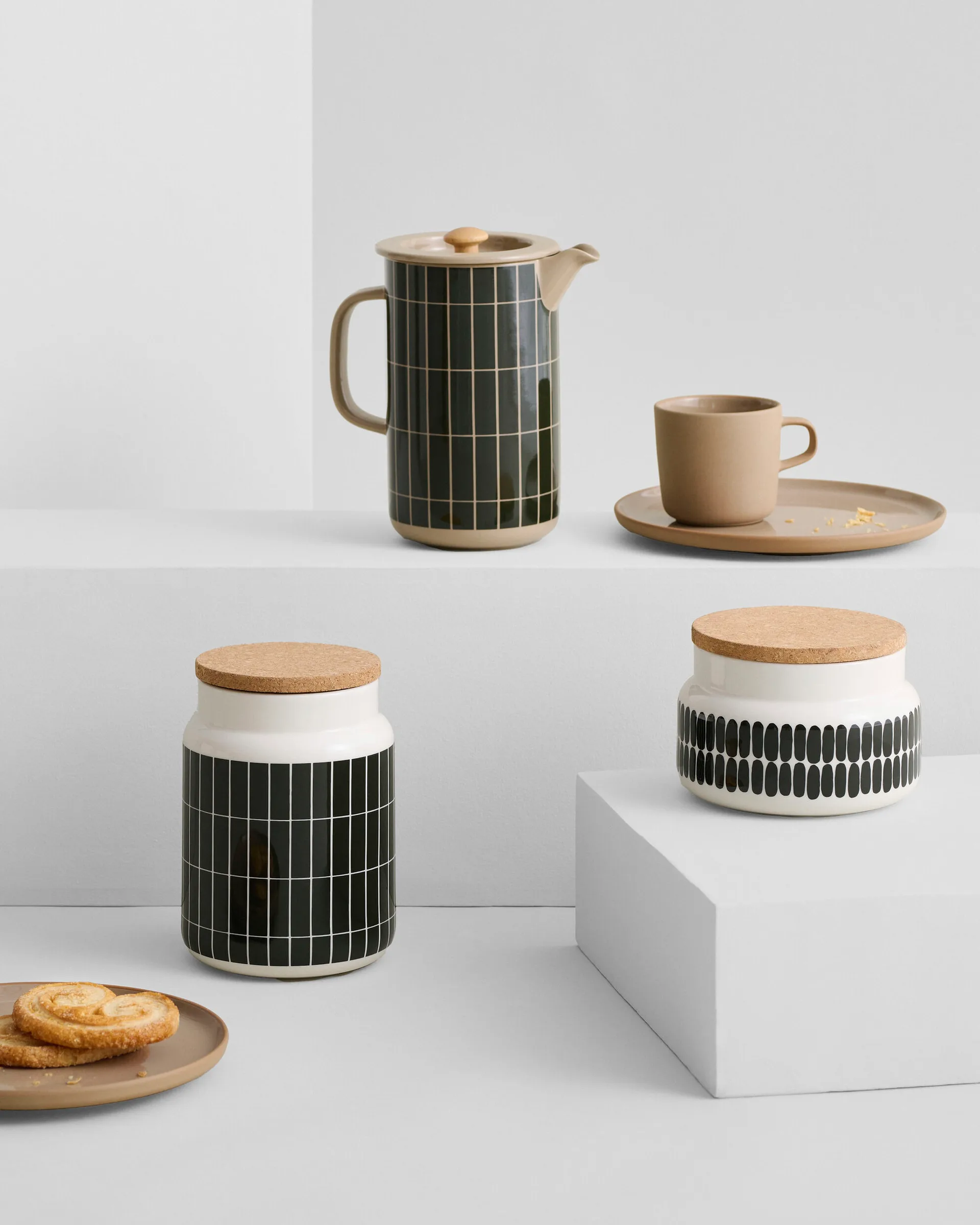 Oiva tallrik Ø20 cm, Brun Marimekko