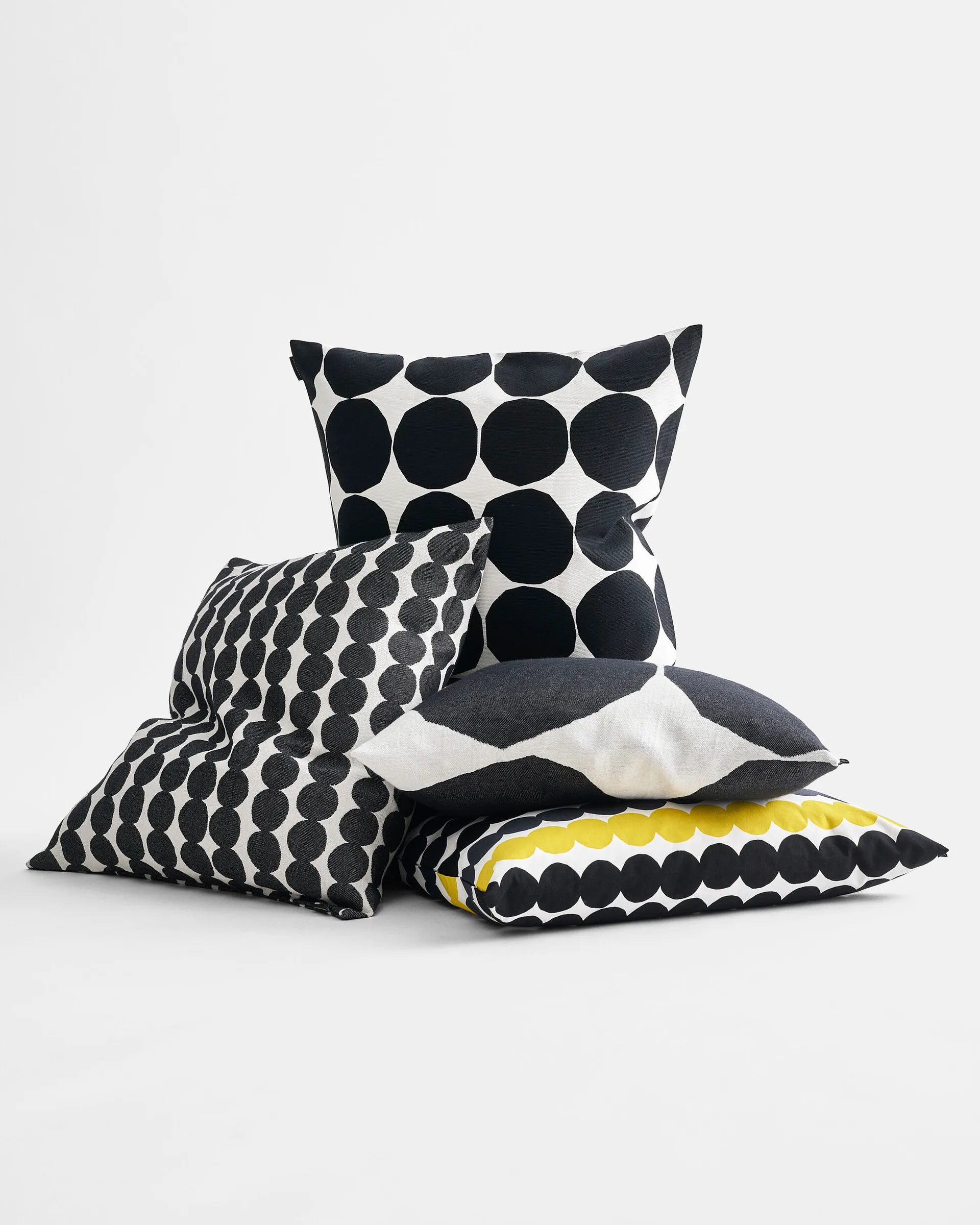 Räsymatto kuddfodral 50x50 cm, Vit-svart Marimekko