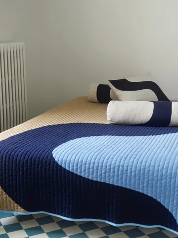Seireeni cylinderkudde 54 cm - Linne-mörkblå - Marimekko
