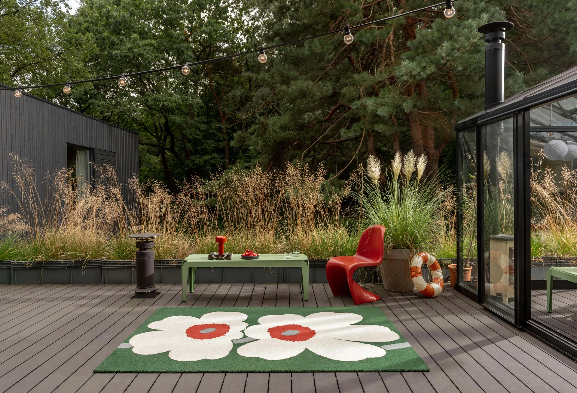 Unikko 60-årsjubileum tuftad plastmatta, 160x230 cm Marimekko